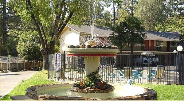 Paradise Inn Ngoại thất bức ảnh